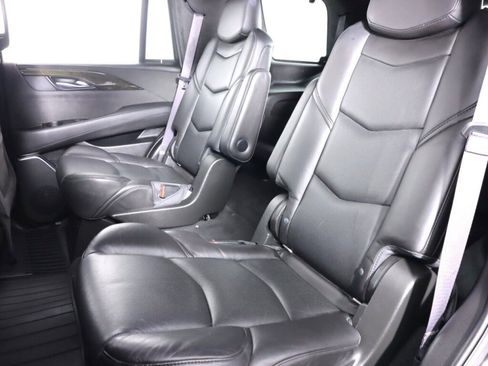 Used 2016 Cadillac Escalade Platinum AWD/4WD image 42