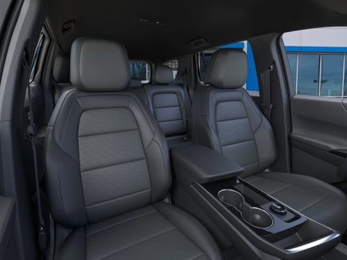 New 2027 Chevrolet Equinox LT w/ Convenience Package II FWD image 16