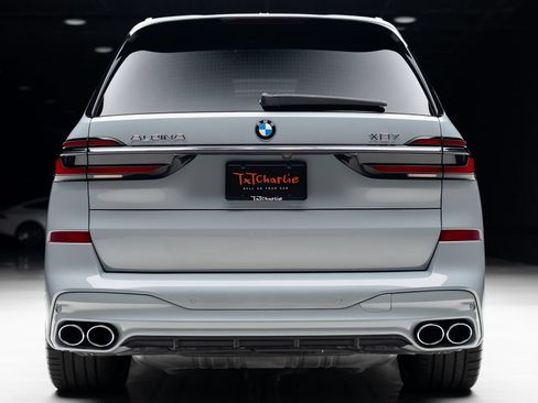 Used 2024 BMW ALPINA XB7 AWD/4WD image 27