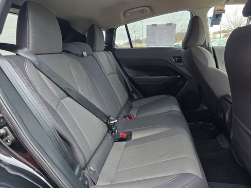 Used 2024 Subaru Crosstrek 2.0i AWD/4WD image 7