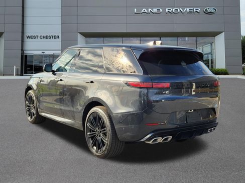 New 2026 Land Rover Range Rover Sport Dynamic SE AWD/4WD image 3