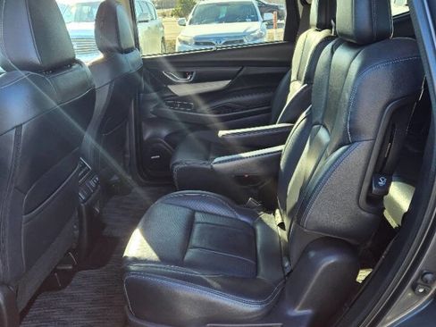 Used 2022 Subaru Ascent Limited w/ Technology Package image 13