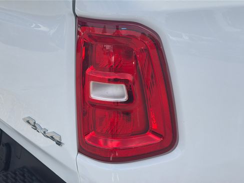 Used 2025 RAM 1500 Big Horn AWD/4WD image 29