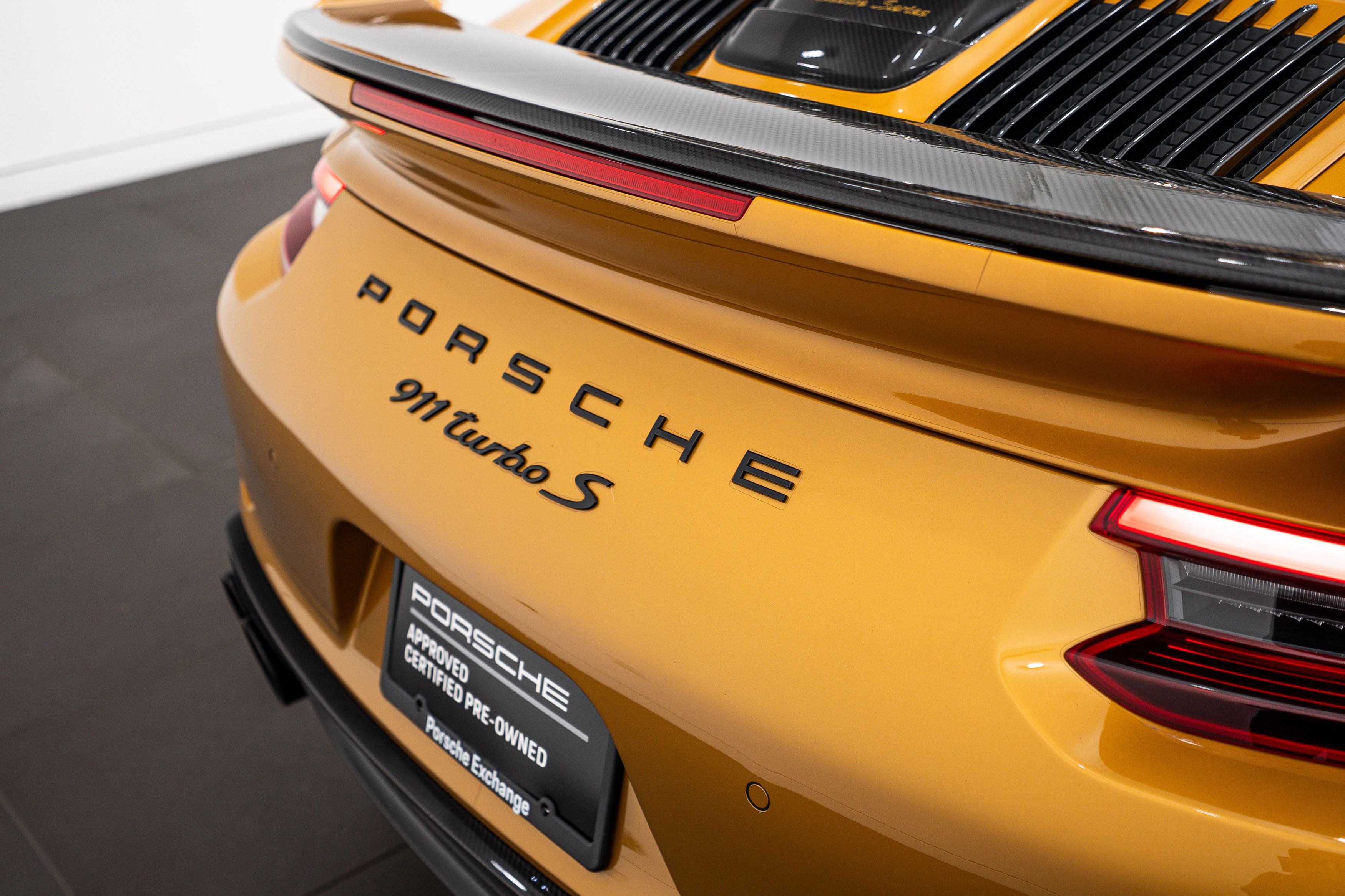 Certified 2018 Porsche 911 Turbo S AWD/4WD image 32