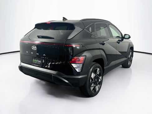Used 2025 Hyundai Kona SEL AWD/4WD image 9