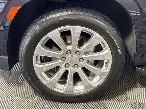 Used 2021 Chevrolet Tahoe Premier AWD/4WD image 12