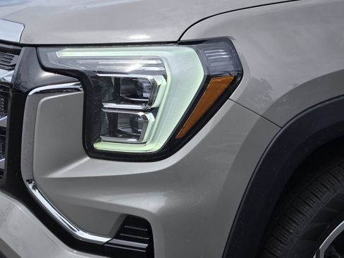 New 2026 GMC Terrain Elevation w/ Elevation Premium Package image 5