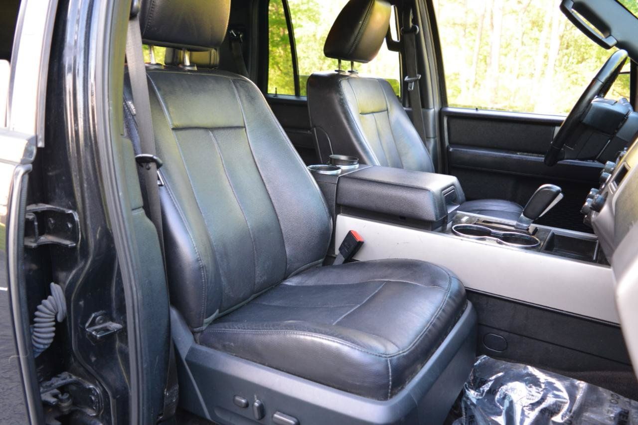 Used 2015 Ford Expedition Limited w/ Equipment Group 301A AWD/4WD image 22