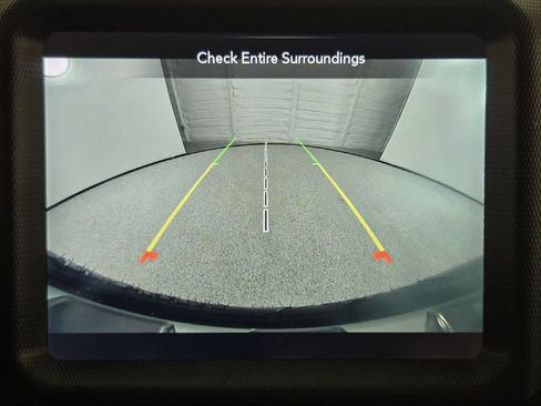 Used 2022 Jeep Wrangler Unlimited Sahara w/ LED Lighting Group AWD/4WD image 18