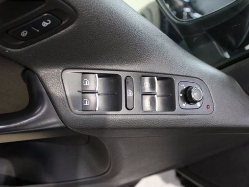 Used 2017 Volkswagen Tiguan Wolfsburg Edition image 26