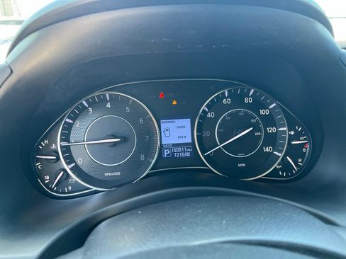 Used 2017 Nissan Armada Platinum w/ Interior Lighting Package AWD/4WD image 4