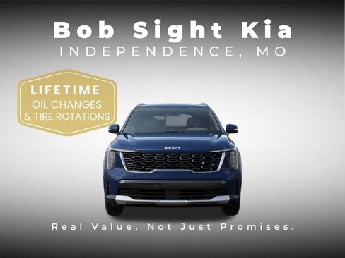 New 2026 Kia Sorento S FWD image 2