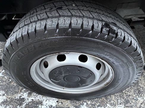 Used 2016 Ford Transit 250 130 Low Roof image 25