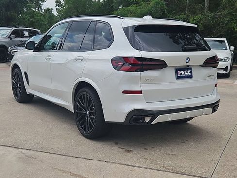 Used 2026 BMW X5 sDrive40i w/ M Sport Package image 8