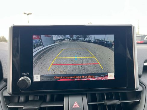 Certified 2024 Toyota RAV4 LE image 21