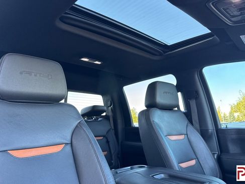 Used 2022 GMC Sierra 3500 AT4 w/ AT4 Premium Plus Package AWD/4WD image 17