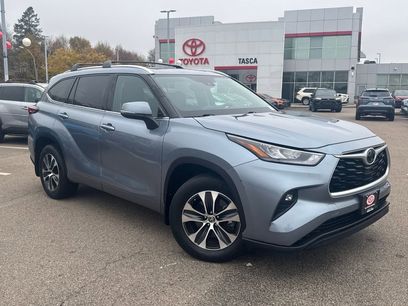 Used 2020 Toyota Highlander XLE