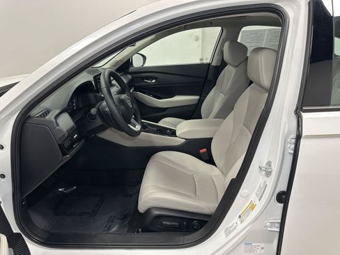 Certified 2025 Honda Accord Touring image 22