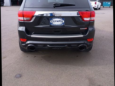 Used 2012 Jeep Grand Cherokee SRT8 w/ Luxury Group II AWD/4WD image 6