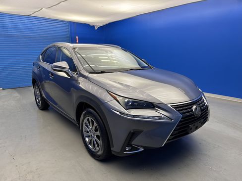 Used 2018 Lexus NX 300 FWD image 2