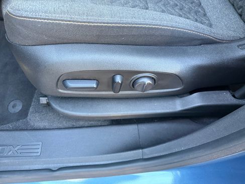 Used 2024 Chevrolet Equinox LT image 27