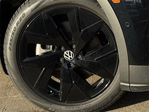 New 2025 Volkswagen ID.4 Pro S image 6