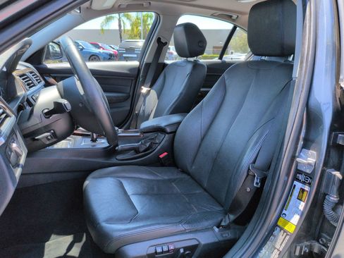 Used 2014 BMW 335i xDrive Sedan AWD/4WD image 16