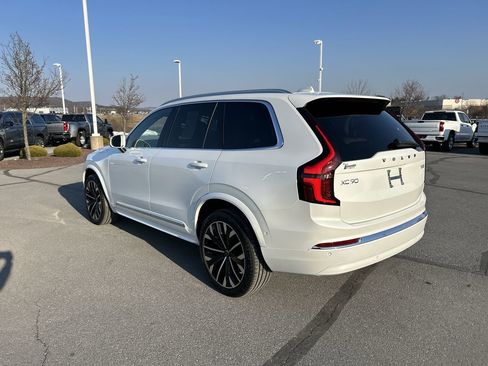 Used 2026 Volvo XC90 B5 Plus w/ Protection Package image 5