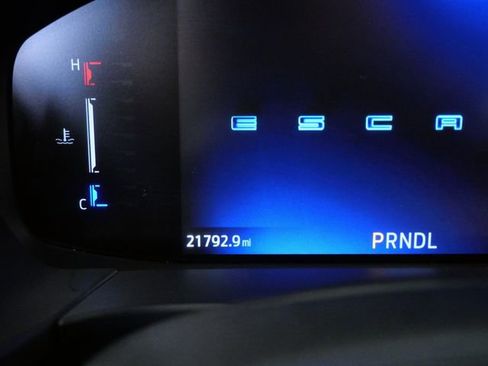 Certified 2025 Ford Escape Active AWD/4WD image 18