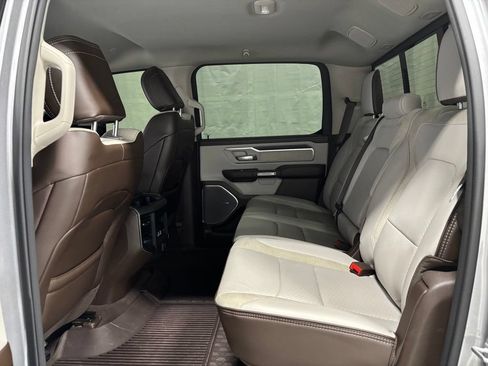 Used 2025 RAM 1500 Laramie AWD/4WD image 45