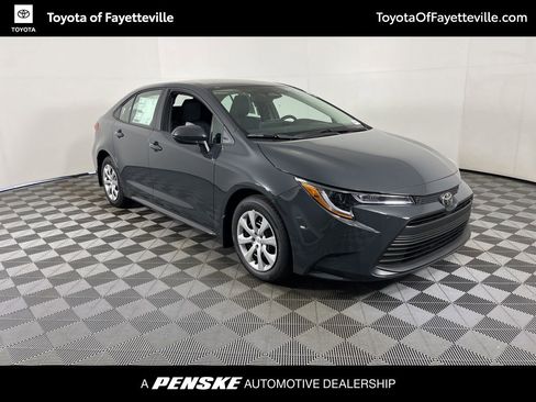 Used 2026 Toyota Corolla LE image 13