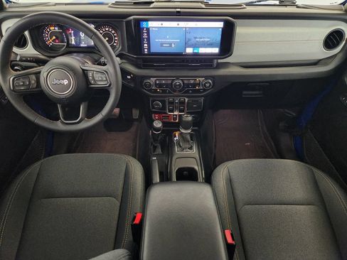Used 2024 Jeep Wrangler Unlimited Sport AWD/4WD image 26