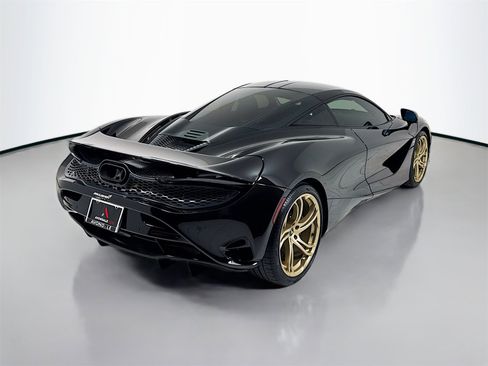 Used 2024 McLaren 750S image 7