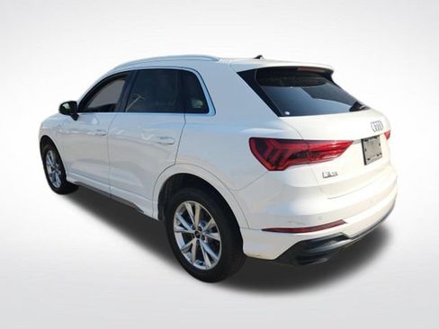 Used 2022 Audi Q3 2.0T Premium w/ Convenience Package AWD/4WD image 6