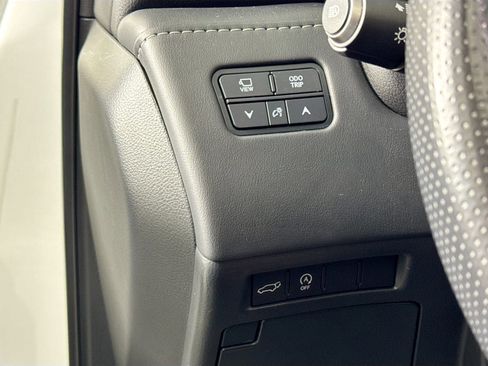 Used 2023 Lexus LX 600 F Sport image 12