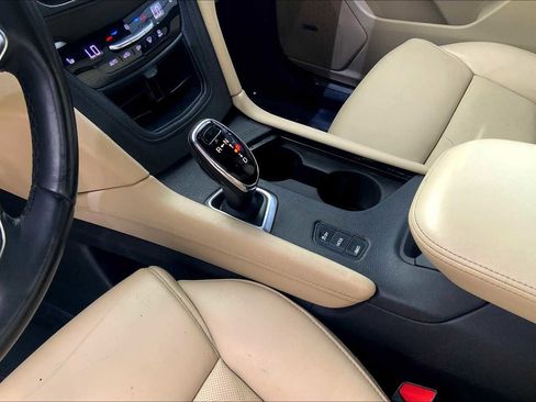 Used 2018 Cadillac XT5 Luxury w/ Driver Awareness Package image 30