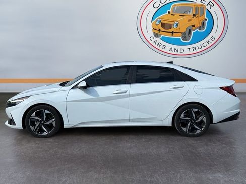 Used 2021 Hyundai Elantra Limited w/ Cargo Package image 2