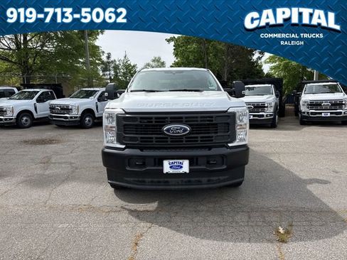 New 2026 Ford F250 XL image 3