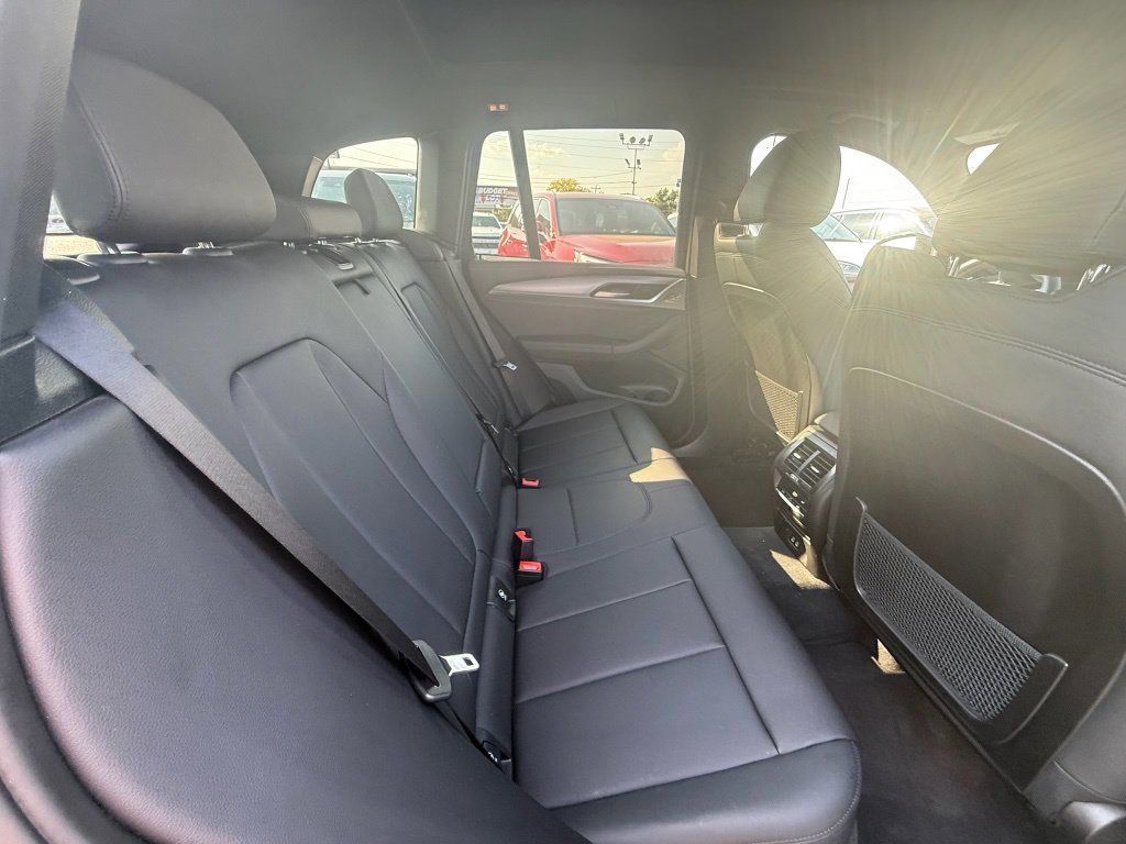 Used 2021 BMW X3 sDrive30i w/ M Sport Package RWD image 17