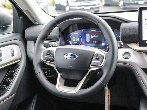 New 2026 Ford Explorer Active image 14