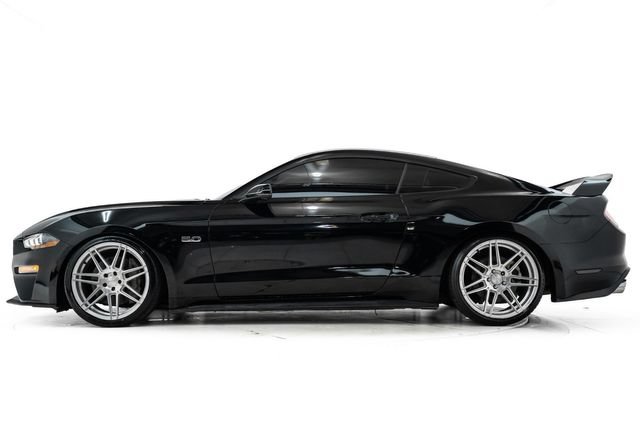 Used 2018 Ford Mustang GT Premium w/ Equipment Group 401A RWD image 9