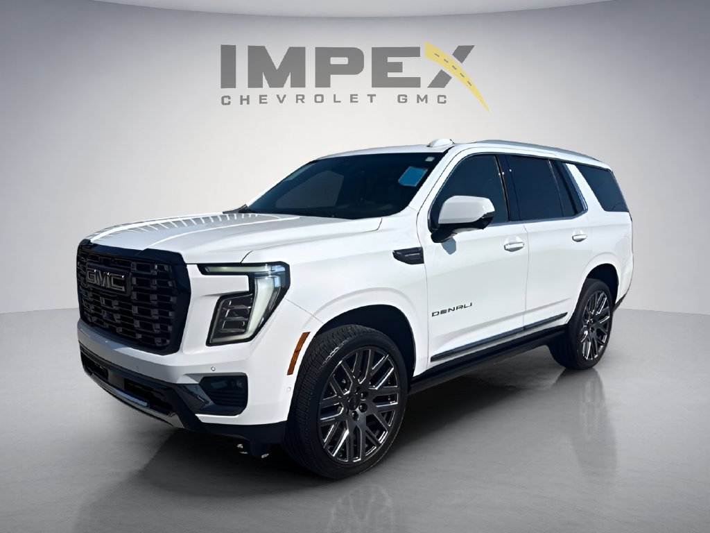 Used 2026 GMC Yukon Denali Ultimate w/ LPO, Floor Liner Package AWD/4WD image 1