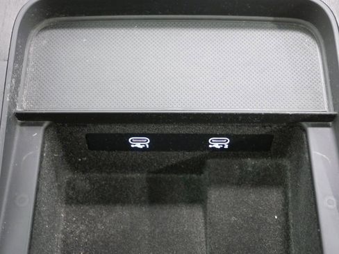 Used 2022 Audi Q7 3.0T Premium Plus image 25