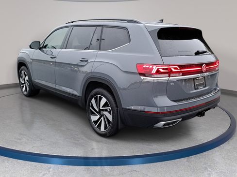 New 2026 Volkswagen Atlas SE FWD image 7