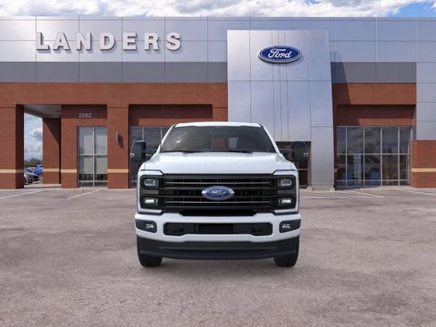 New 2026 Ford F250 Platinum w/ FX4 Off-Road Package AWD/4WD image 6