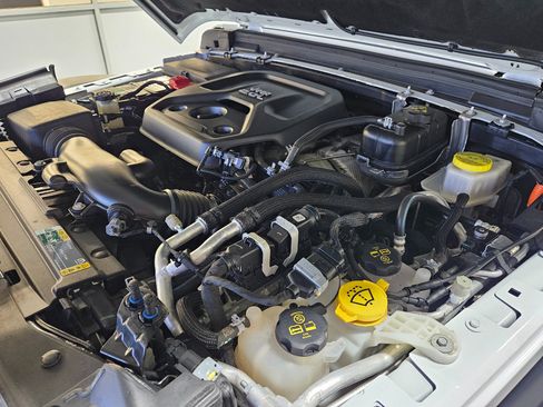 Used 2021 Jeep Wrangler Unlimited Rubicon 4xe w/ Cold Weather Group image 50