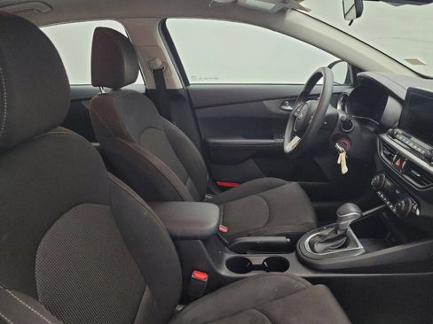 Used 2019 Kia Forte LXS FWD image 21