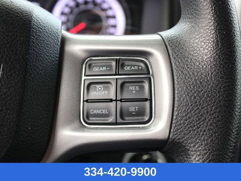 Used 2022 RAM 1500 Classic SLT image 23