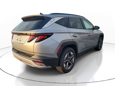 Used 2026 Hyundai Tucson SEL FWD image 7