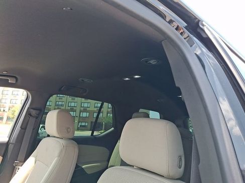 Used 2023 Chevrolet Traverse LS w/ Safety Package FWD image 14